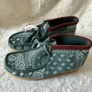 Clarks | Shoes | Clarks Wallabee Boot Navy Velvet | Poshmark display picture 1